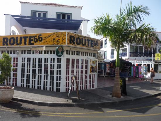 La route 66 ne nous quitte pas