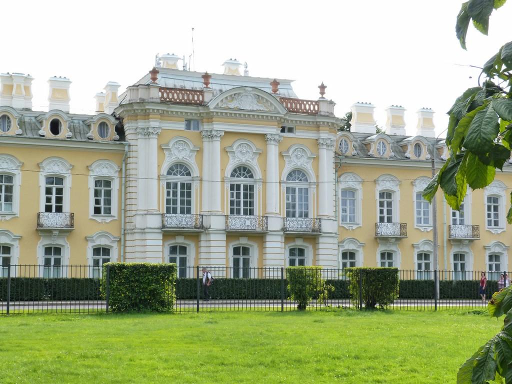 Peterhof Palais